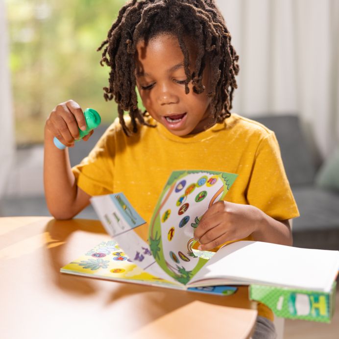 MELISSA & DOUG STICKER WOW! Veiklos knygelė &bdquo;Dinozauras&ldquo; &ndash; nuotrauka 4