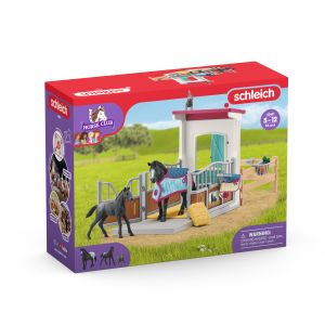 SCHLEICH  HORSE CLUB Žirgų aptvaras su kumele ir kumeliuku