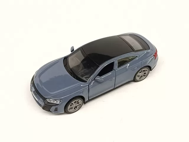 MSZ Automobilio modelis Audi E-tron GT, 1:43 &ndash; nuotrauka 4