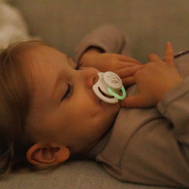 BabyOno čiulptukas silikoninis simetrinis 18m+ 1669/03 &ndash; nuotrauka 8