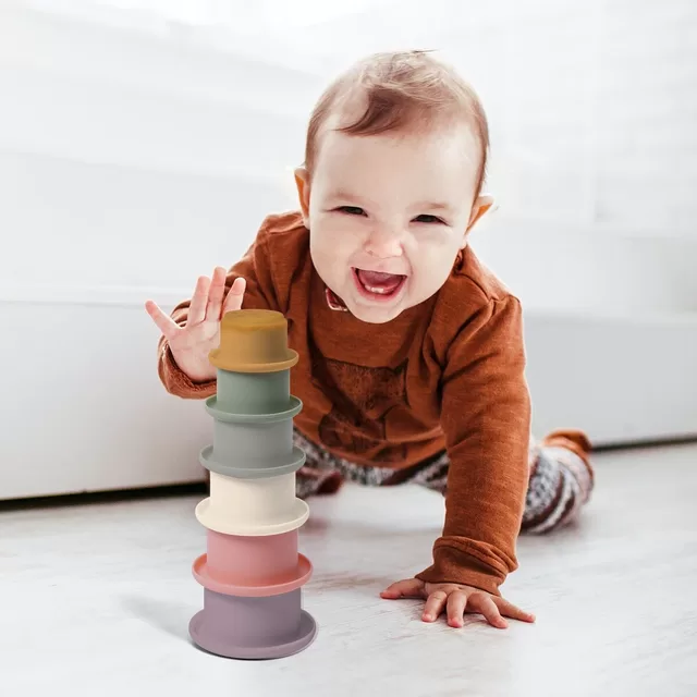 BabyOno lavinantis silikoninis žaislas voniai CUP INTO CUP, 1472 &ndash; nuotrauka 2