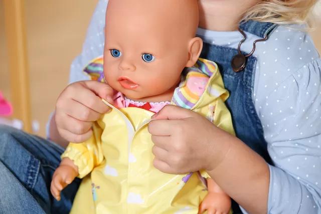 BABY BORN Lietaus drabužėliai, 43 cm &ndash; nuotrauka 4
