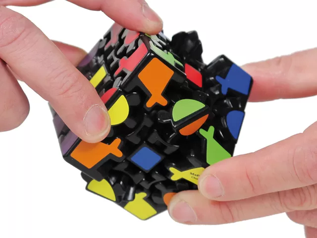 RECENT TOYS Galvosūkis GEAR CUBE &ndash; nuotrauka 4