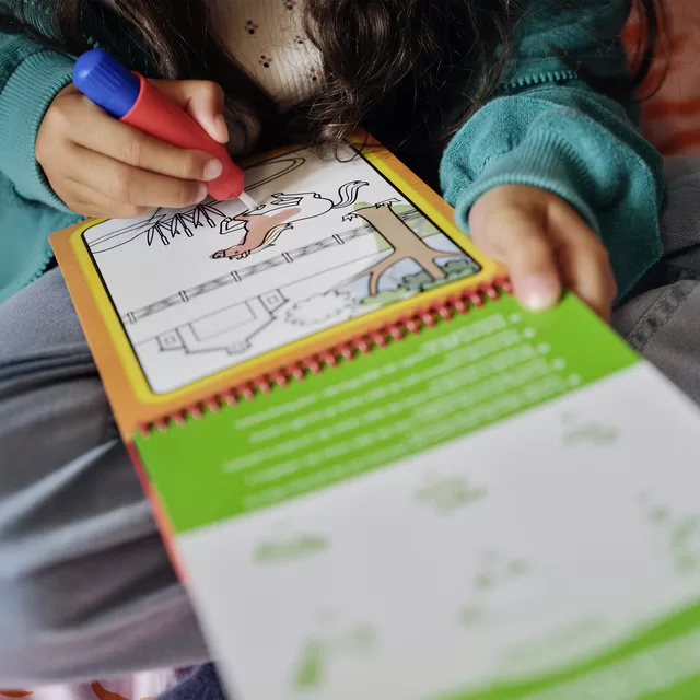MELISSA & DOUG WATER WOW! Pie&scaron;imo vandeniu rinkinys &bdquo;Ūkis&ldquo; &ndash; nuotrauka 3