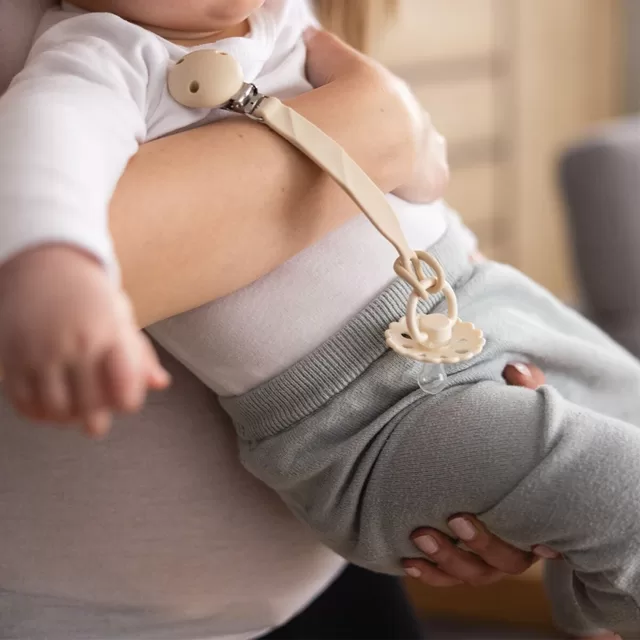 BabyOno čiulptuko laikiklis silikoninis kreminis 1469/03 &ndash; nuotrauka 4