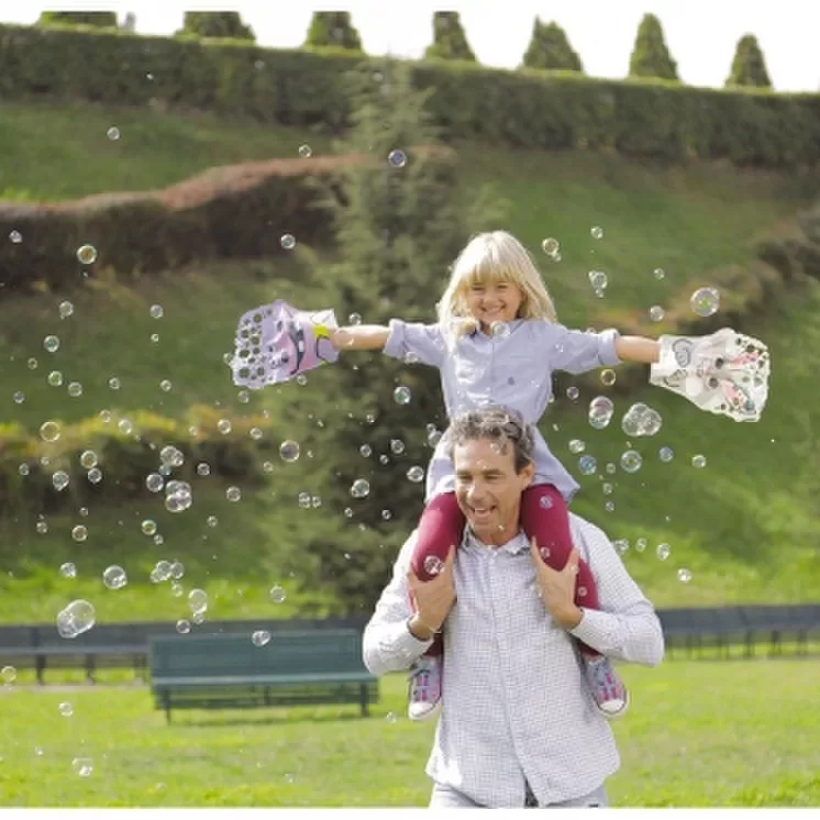 GLOVE A BUBBLE ZURU Muilo burbulų pir&scaron;tinė &ndash; nuotrauka 4