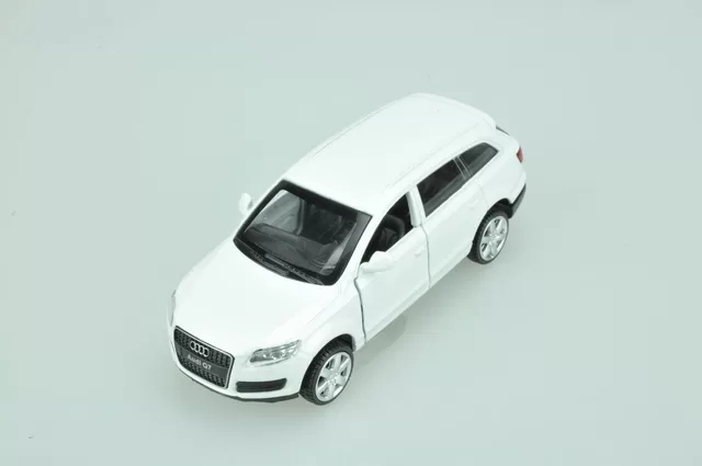 MSZ Automobilis BMW X7, skalė 1:44 &ndash; nuotrauka 3