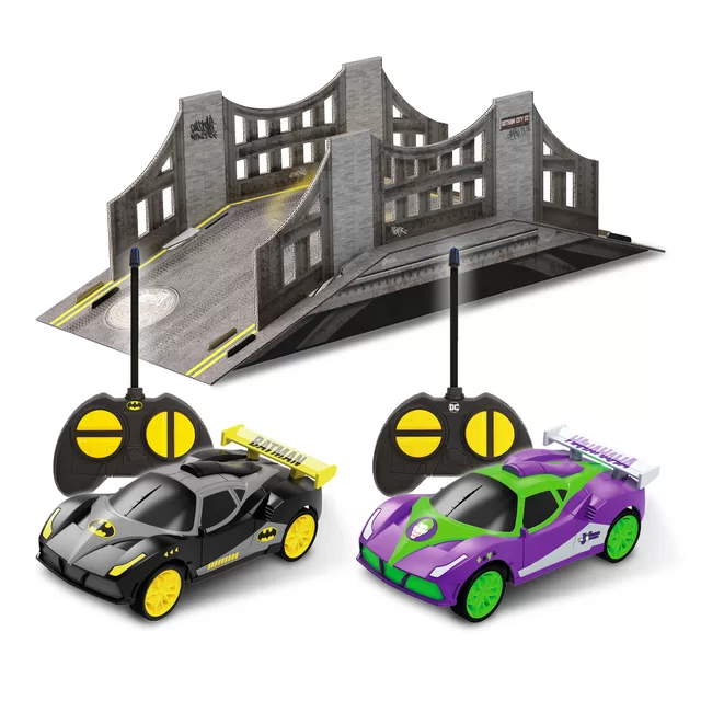 BLADEZ Batman vs The Joker dvigubas RC automobilių rinkinys, 1:28 &ndash; nuotrauka 2