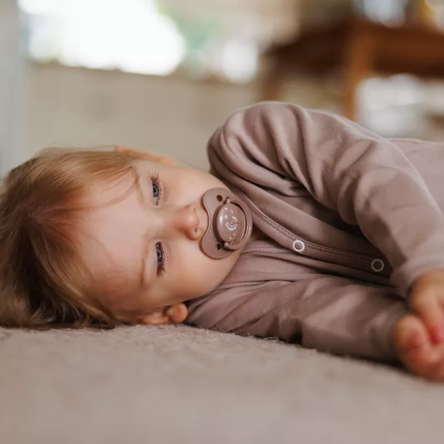 Babyono čiulptukas silikoninis anatominis 18m+ 1670/03 &ndash; nuotrauka 5