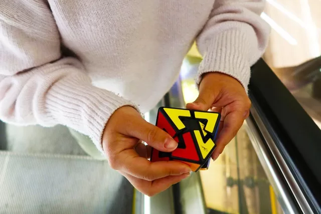 RECENT TOYS Galvosūkis Pyraminx Diamond &ndash; nuotrauka 3