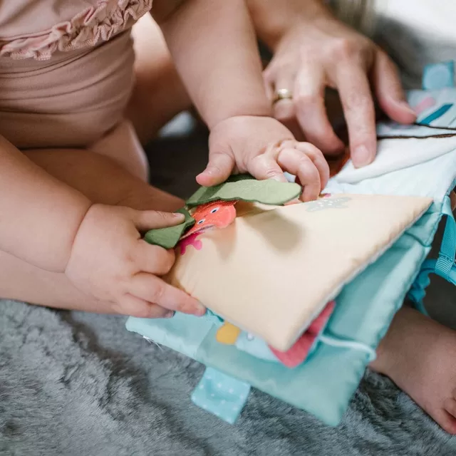 Babyono lavinamoji knygelė povandeninis pasaulis 1532 &ndash; nuotrauka 8