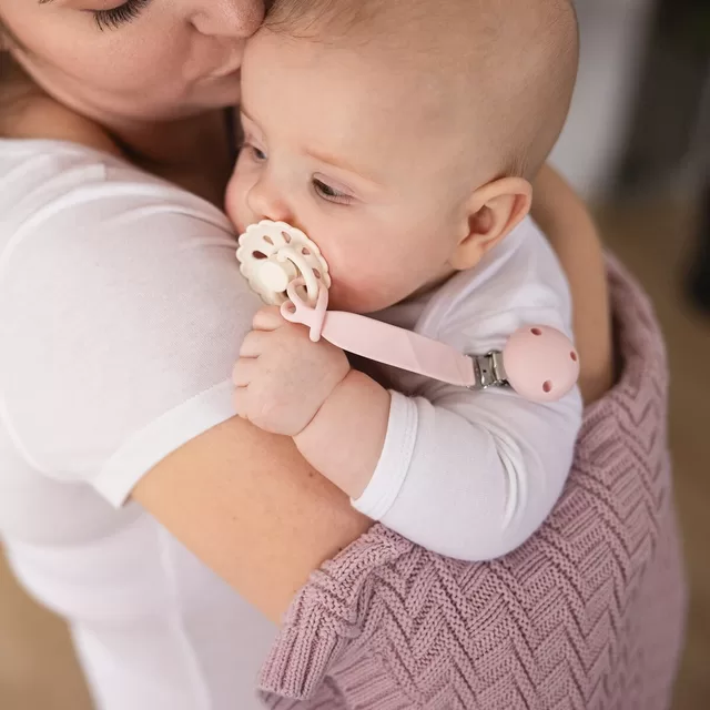BabyOno čiulptuko laikiklis silikoninis rožinis 1469/01 &ndash; nuotrauka 3