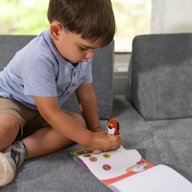 MELISSA & DOUG STICKER WOW! Veiklos knygelė &bdquo;&Scaron;uniukas&ldquo; &ndash; nuotrauka 2