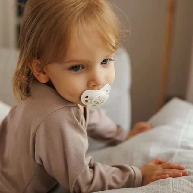 Babyono čiulptukas silikoninis anatominis 18m+ 1670/03 &ndash; nuotrauka 3