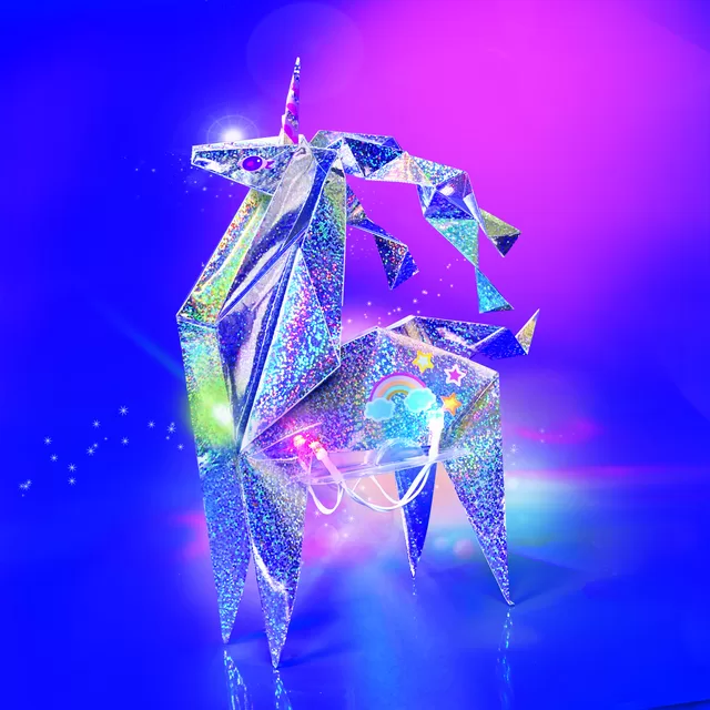 4M KidzMaker Kūrybinis rinkinys &bdquo;&Scaron;viečiantis holografinis origamis: vienaragis&ldquo; &ndash; nuotrauka 2