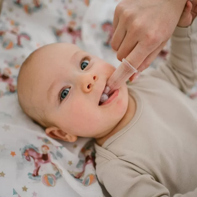 BabyOno &scaron;epetėliai dantims užmaunami ant pir&scaron;to 2 vnt 1545 &ndash; nuotrauka 5