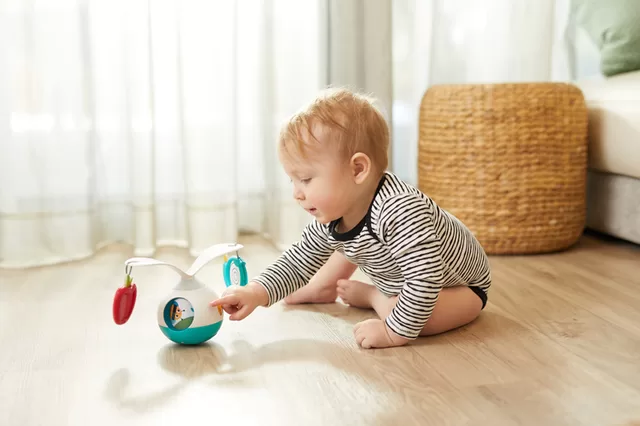 Tiny Love karuselė-interaktyvus žaislas Tummy Time Meadow Days Mobile &ndash; nuotrauka 6